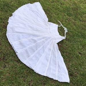 Absolutely adorable Free People boho lace skirt L